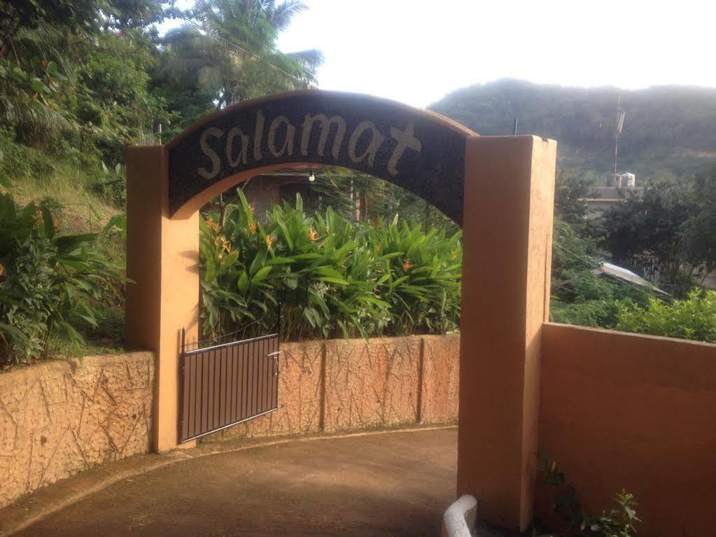Готель Casa Rosa Taytay Palawan Екстер'єр фото