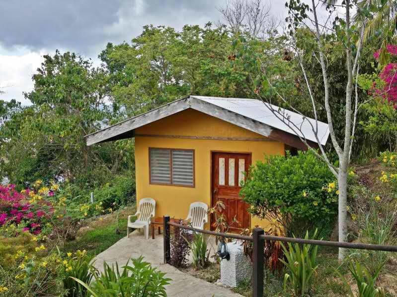 Готель Casa Rosa Taytay Palawan Екстер'єр фото
