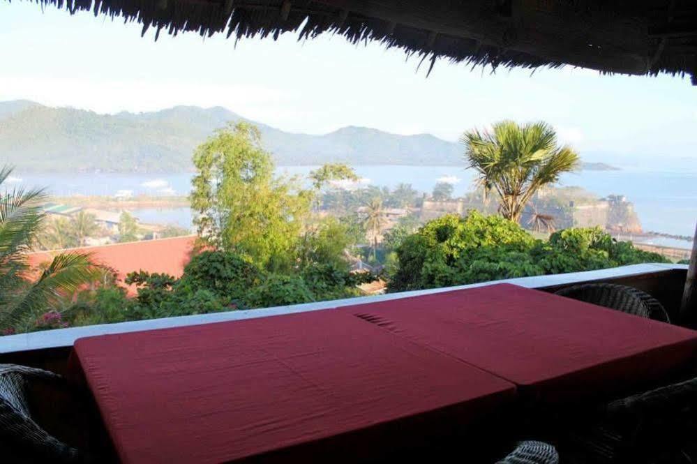 Готель Casa Rosa Taytay Palawan Екстер'єр фото